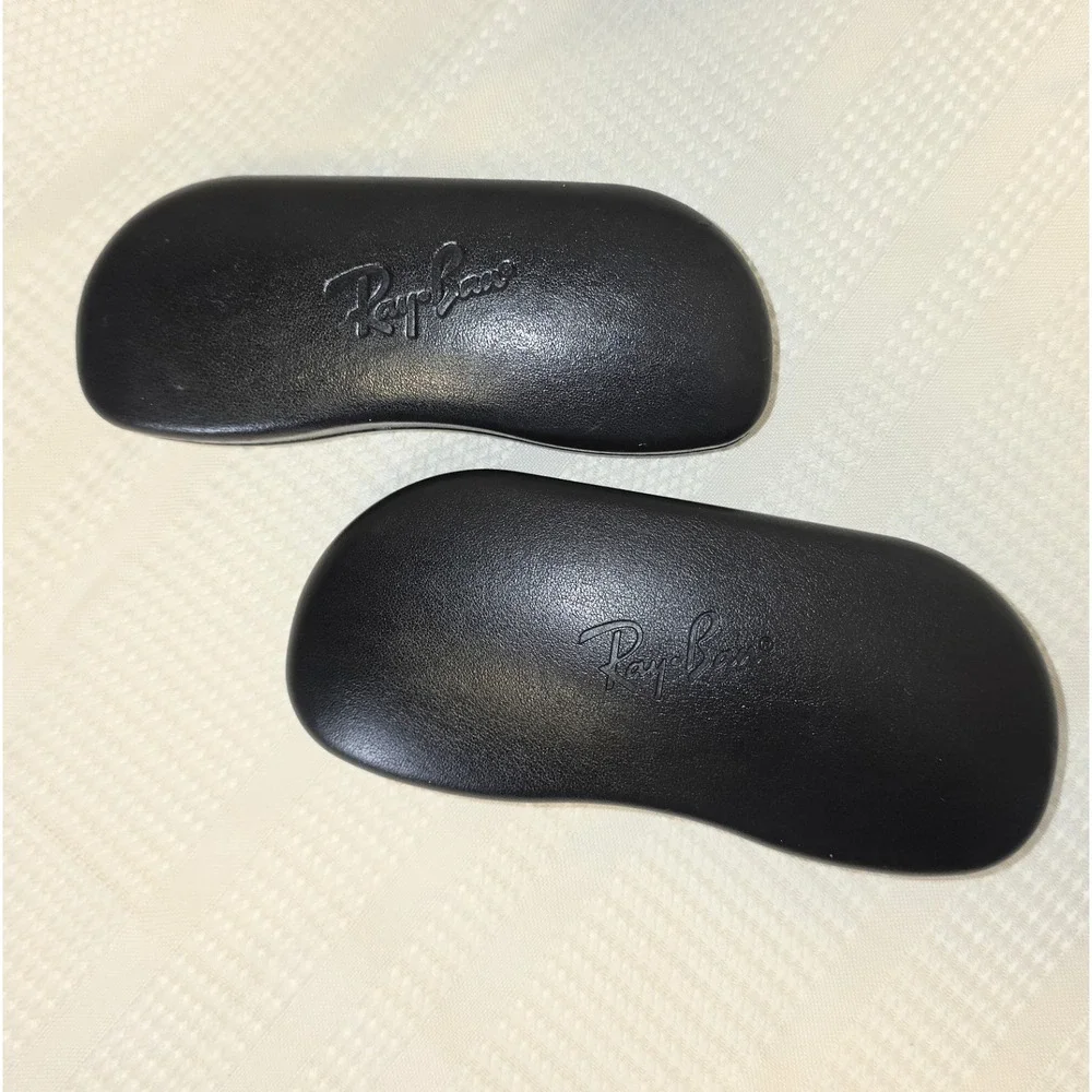 2 RAY-BAN Sunglasses Flip Top Cases. Black.‎ 2 Sizes Of Hard Cases -EUC
